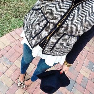 J CREW Herringbone Quilted Vest size M